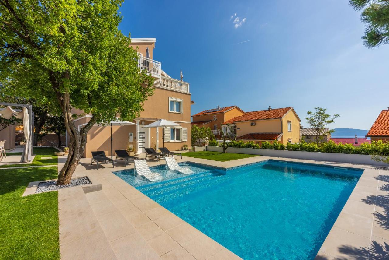 Apartments Panorama Нови-Винодолски Экстерьер фото