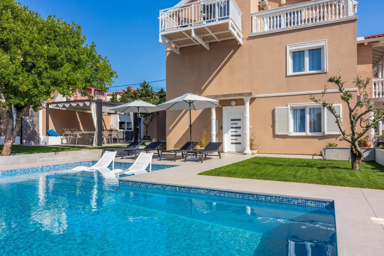 Apartments Panorama Нови-Винодолски Экстерьер фото