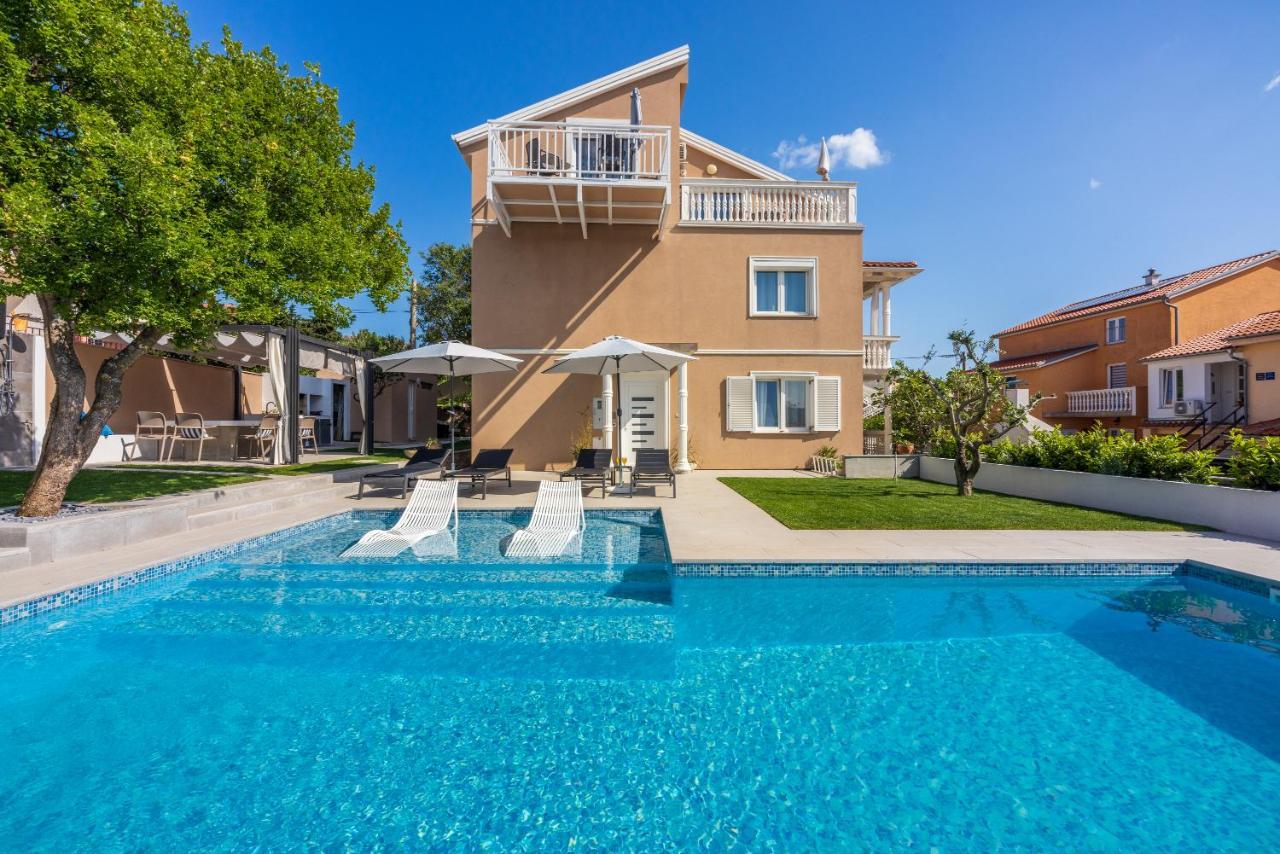 Apartments Panorama Нови-Винодолски Экстерьер фото
